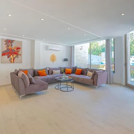 Charming 3bed W/ Pool, Very Close To Centre Villa Kas